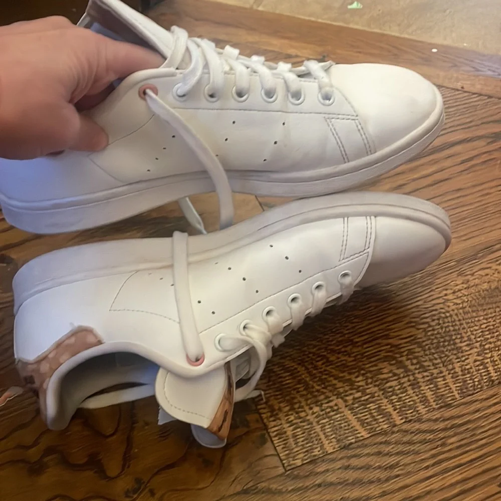 Adidas Stan Smith leather Disney Sneakers! 10